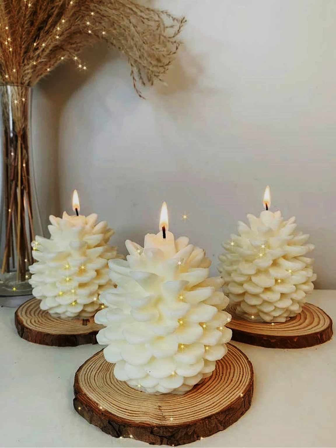 Pine Candle 1 Pine nut shaped, scented soy wax candle