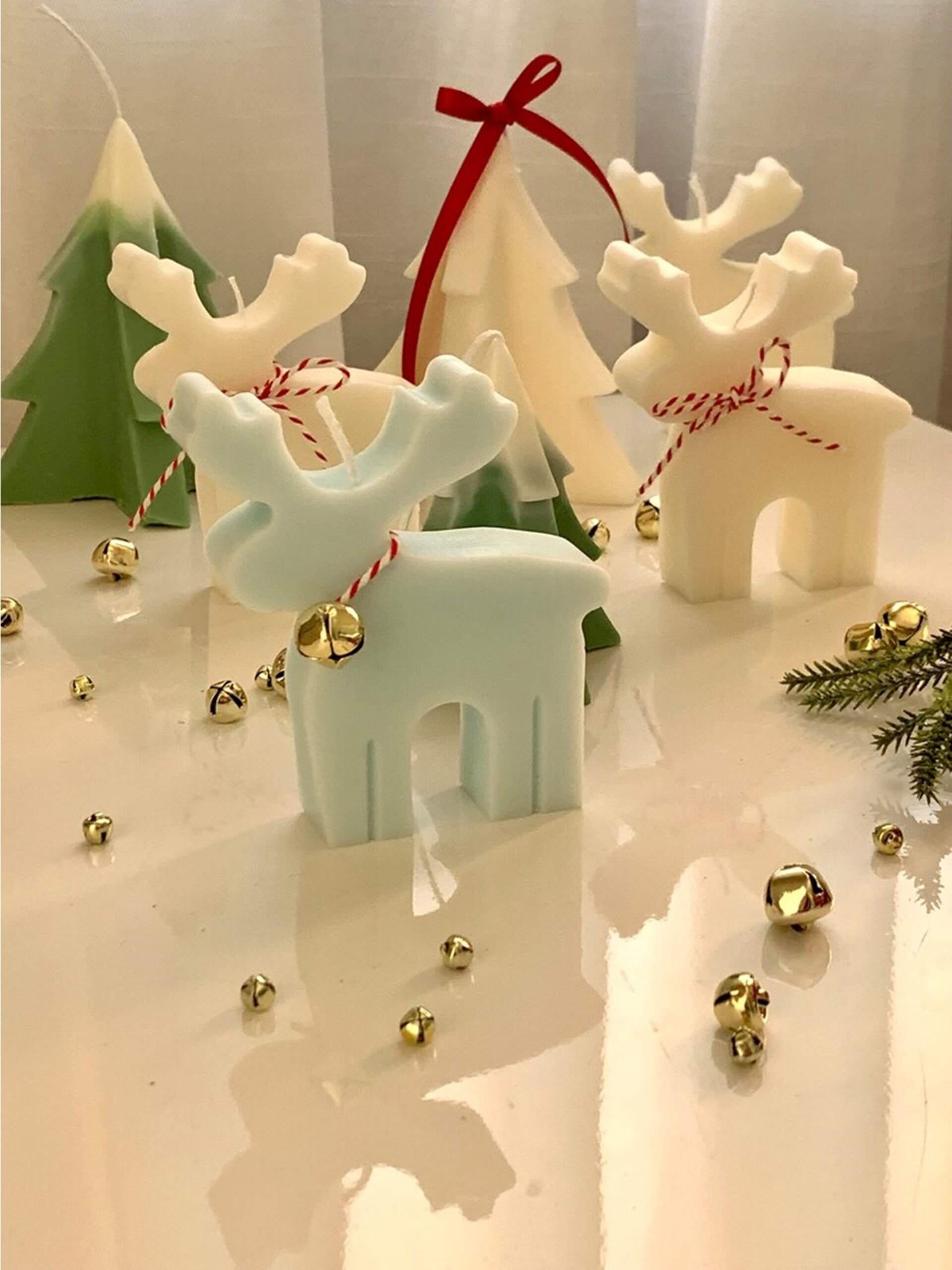 Special Candle 40 scaled Aesthetics Reindeer Candle - Set of 2