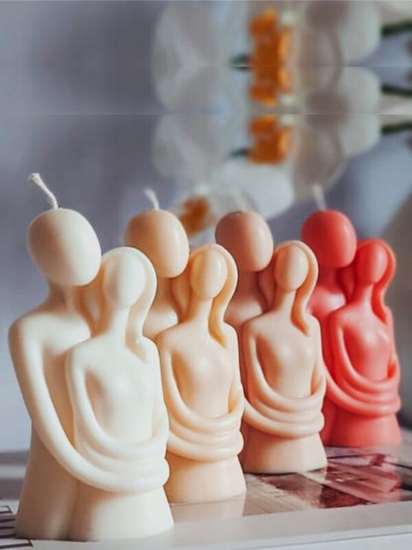 Slide5 1 scaled Love Couple shaped, scented soy wax candle