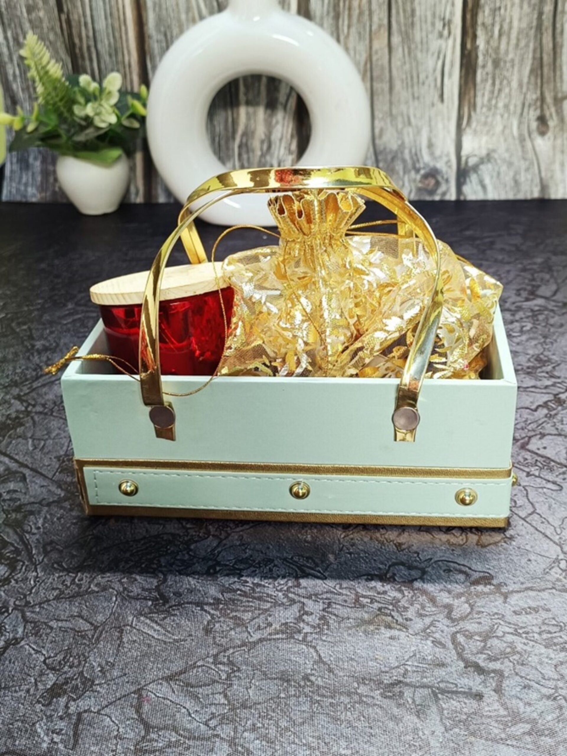 Home 28 Gift Hamper (3) | Aesthetics