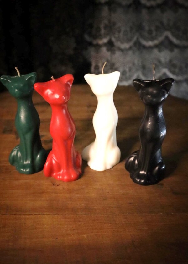 Cat figurine Candle