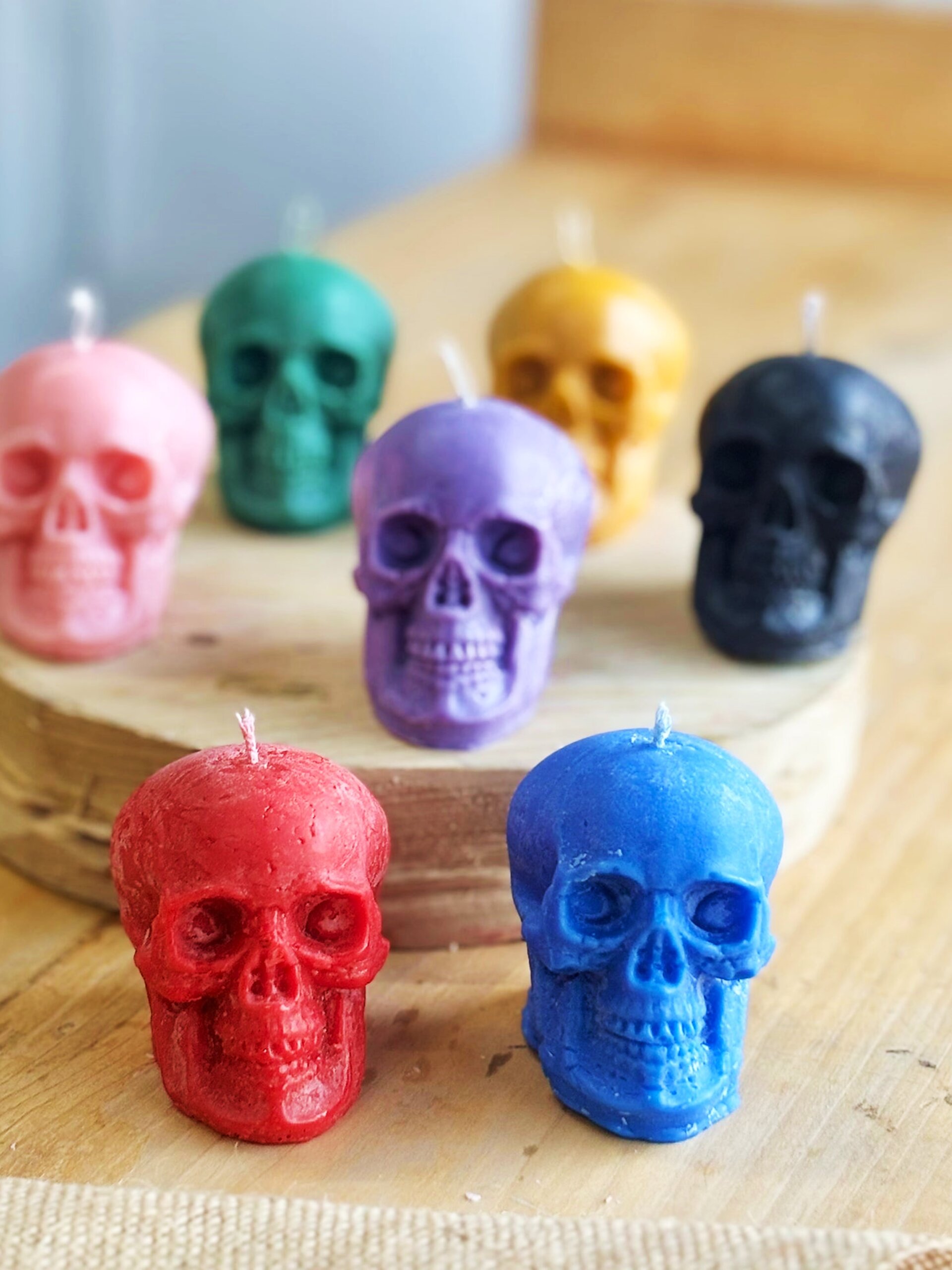 Healing Candle 13 scaled Skull Figurine Candle