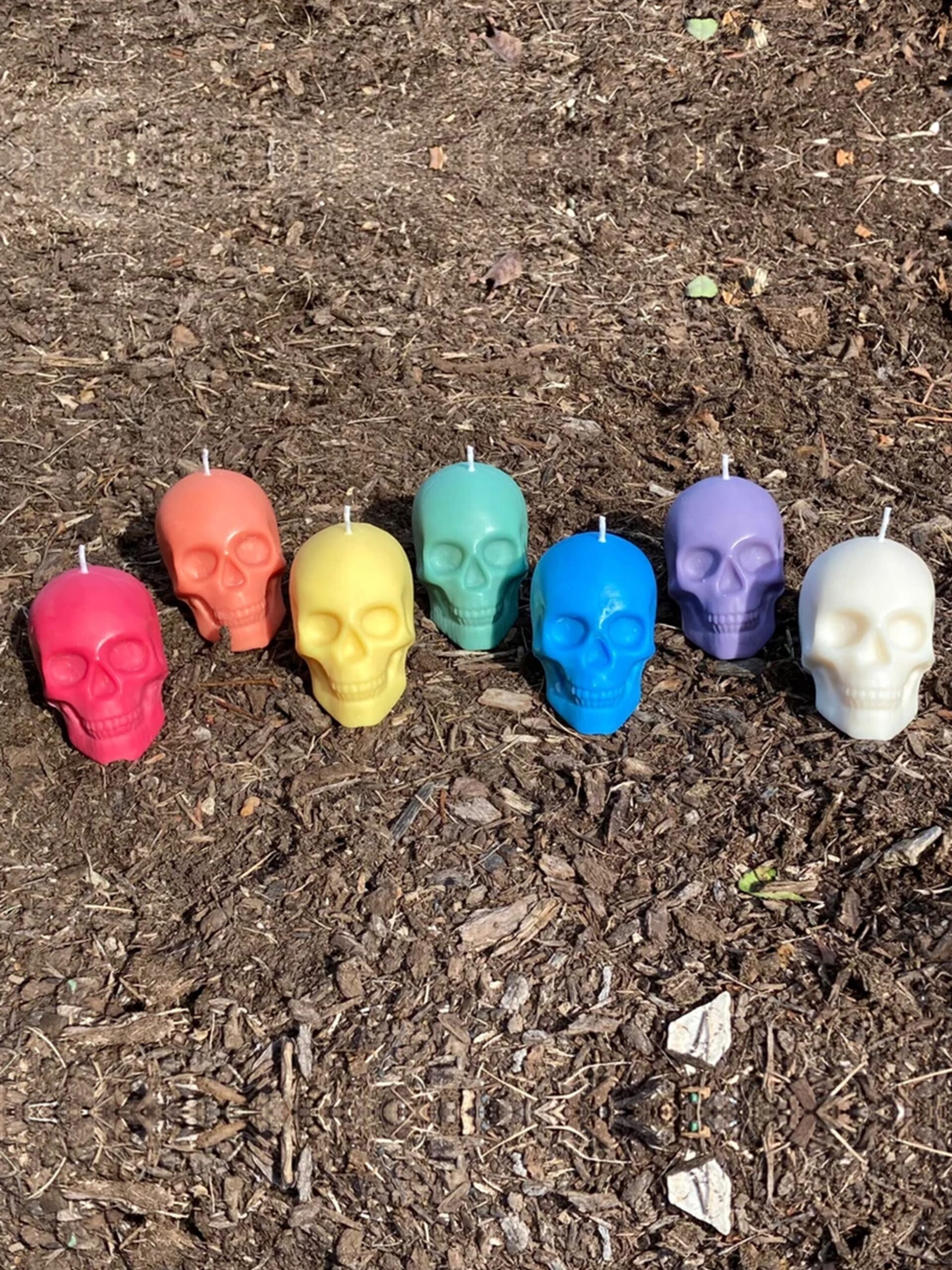SKULL 2 scaled Skull Figurine Candle