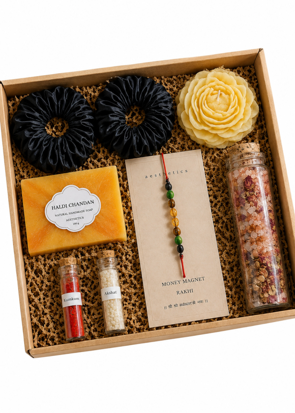 Aesthetics Gift Hamper (8)